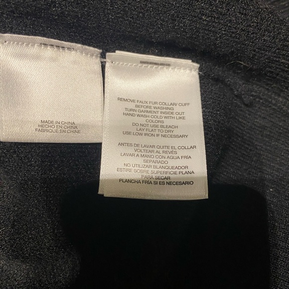 Ann Klein Elegant Black Fur-Collar Jacket L - Picture 8 of 8